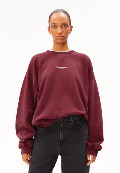 GMT DYE CREWNECK SWEATSHIRT | velvet red by ARMEDANGELS