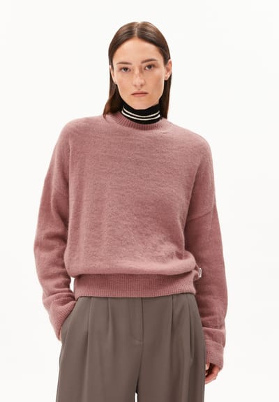 SURI INARIAAS LIGHT KNIT SWEATER | light berry by ARMEDANGELS