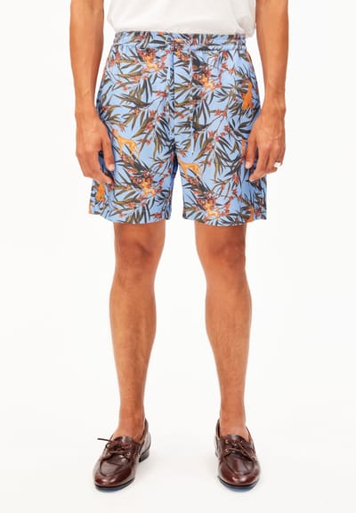 DOG PRINT SHORT | wedgwood by ARMEDANGELS