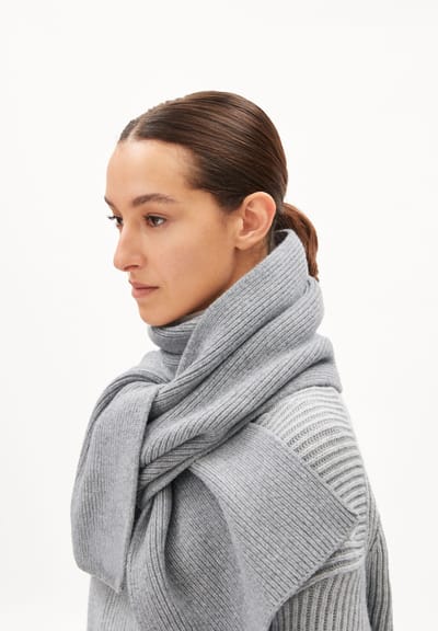 CLAASAS SCARF | light grey melange by ARMEDANGELS