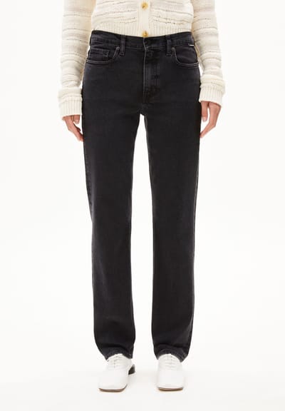 CARENAA MID WAIST STRAIGHT JEAN | ebony by ARMEDANGELS