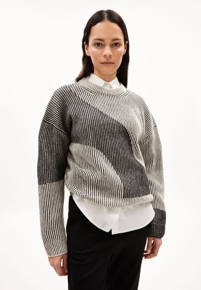 MAYRAA VANISE KNIT SWEATER | black-off white by ARMEDANGELS