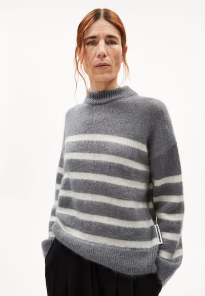 GWYNEIRAA STRIPES| iron cast-oatmilk by ARMEDANGELS