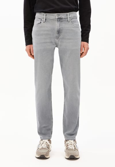 AARJO TARPA TAPERED JEAN | mauna by ARMEDANGELS