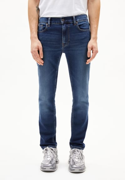 IAAN SLIM JEAN | coast by ARMEDANGELS