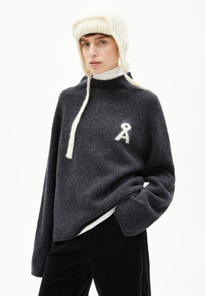 ICONIC Å BOUCLÉ SWEATER| steel melange-oatmilk by ARMEDANGELS