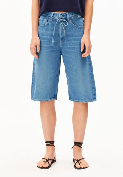 DAANY LOW BAGGY DENIM SHORT | laguna by ARMEDANGELS