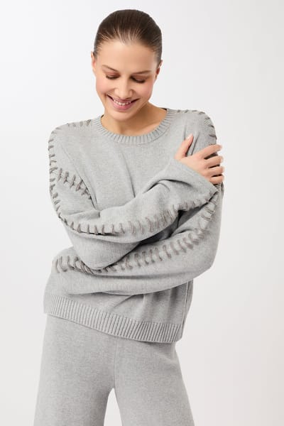 Loose Pullover - T-Shirt-Grey by Mandala