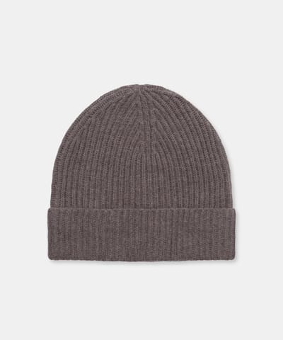 Cashmino Ribbed Beanie by NAADAM