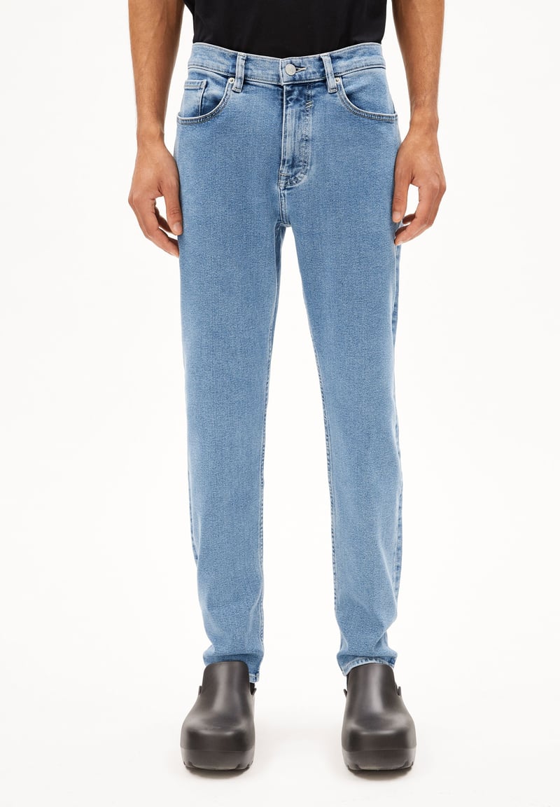 AARJO TARPA TAPERED JEAN | washed light indigo by ARMEDANGELS, 79% Cotton, 17% Lyocell, 1% Elastane