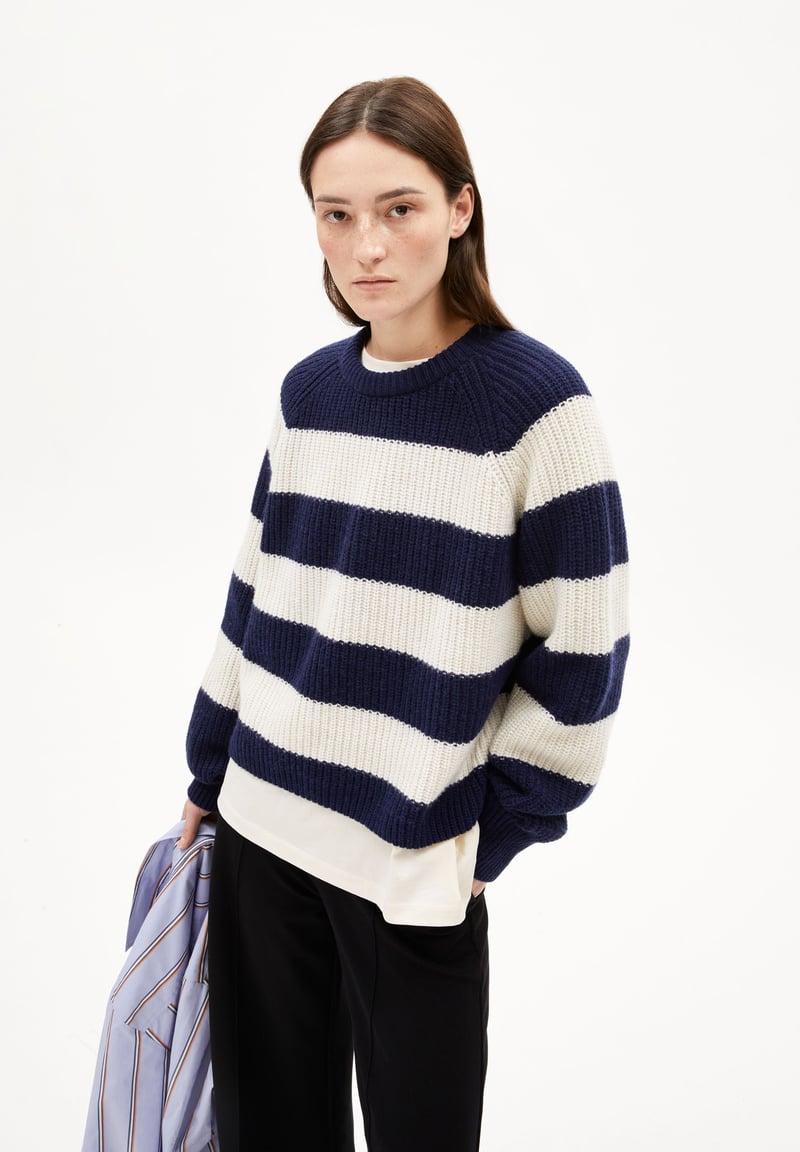KAAGI STRIPES KNIT SWEATER | tinted navy by ARMEDANGELS