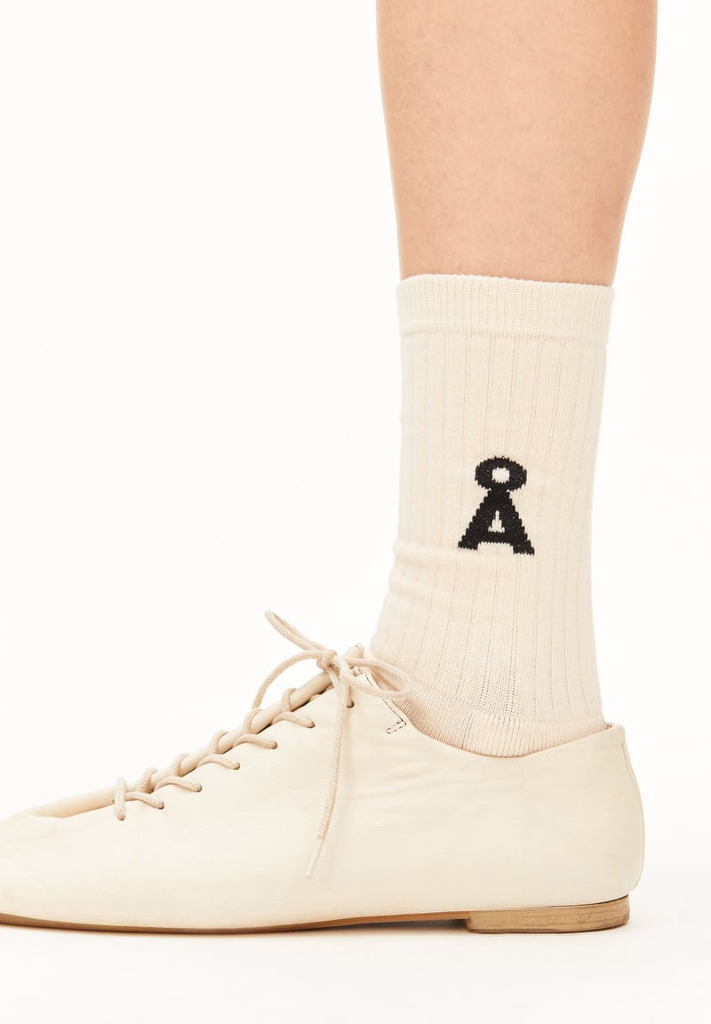 SAAMUS BOLD SOCKS | oatmilk-black by ARMEDANGELS, 78% Cotton, 20% Nylon, 2% Elastane