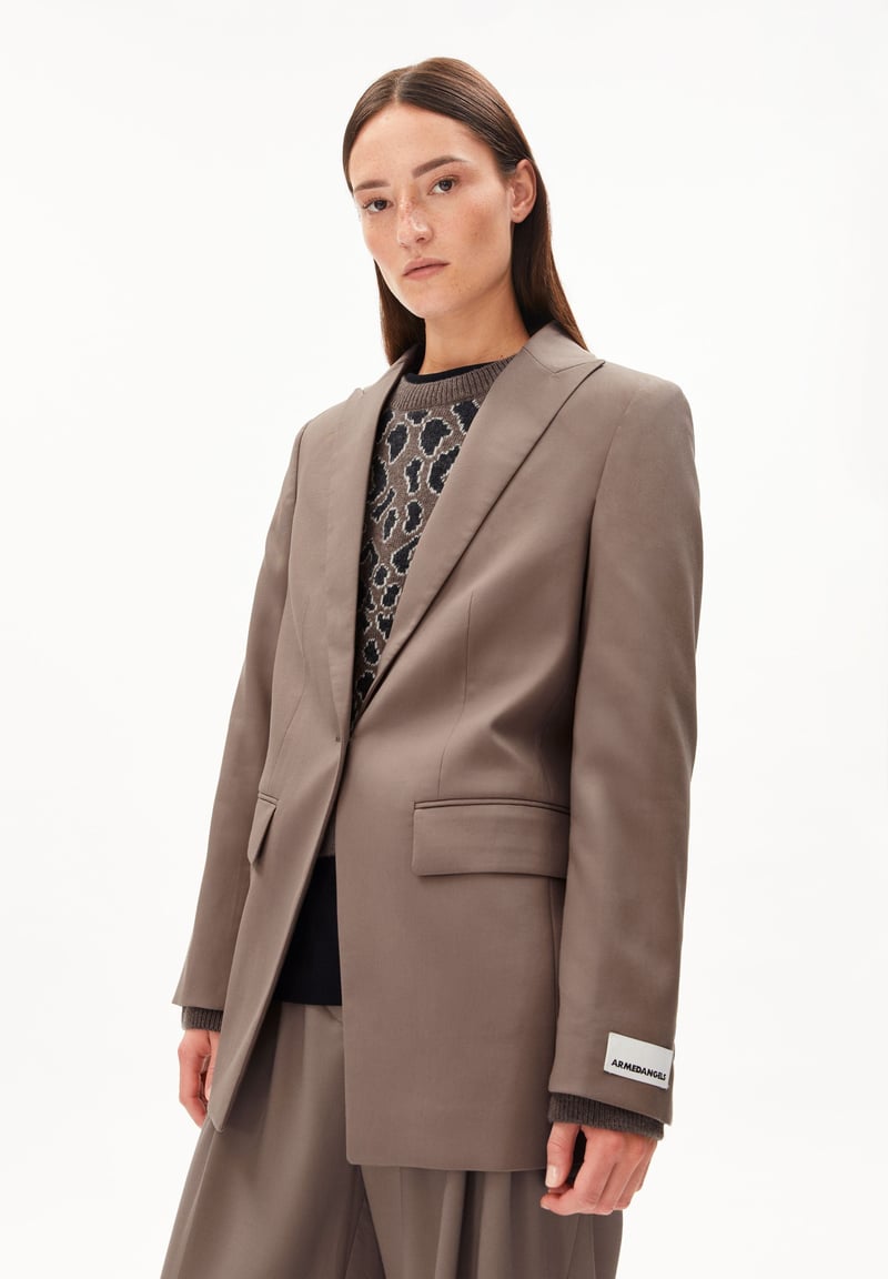 MIKULAA BLAZER | walnut cream by ARMEDANGELS, 96% Lyocell, 4% Elastane