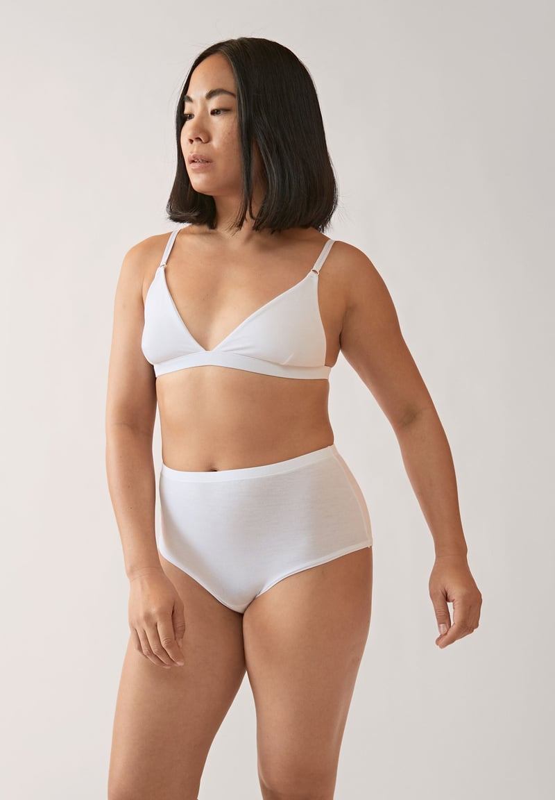 BIRTAA SHORTY | white by ARMEDANGELS, 95% Modal, 5% Elastane