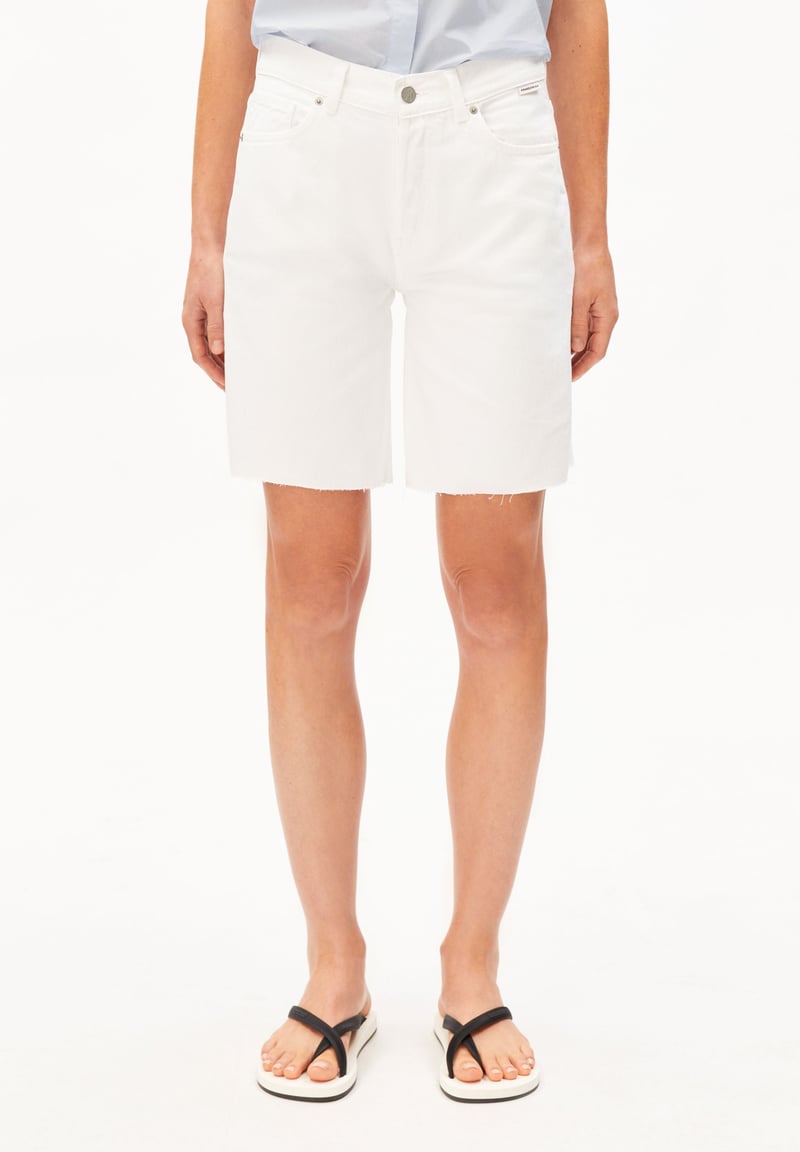 THAALINA MID WAIST DENIM SHORT | white by ARMEDANGELS, 100% Cotton