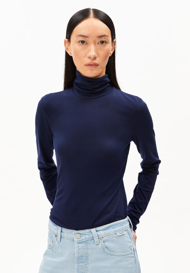 GRAZILIANAA SOFT LONGSLEEVE| tinted navy by ARMEDANGELS, 100% Cotton