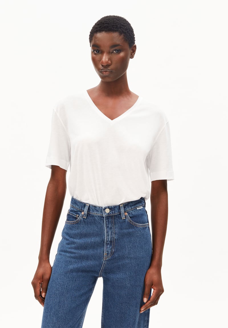 V-NECK T-SHIRT | white by ARMEDANGELS, 67% Lyocell, 33% Cotton