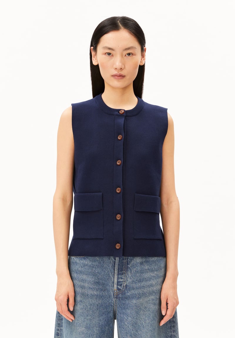 COMPACT KNIT VEST | tinted navy by ARMEDANGELS, 100% Cotton