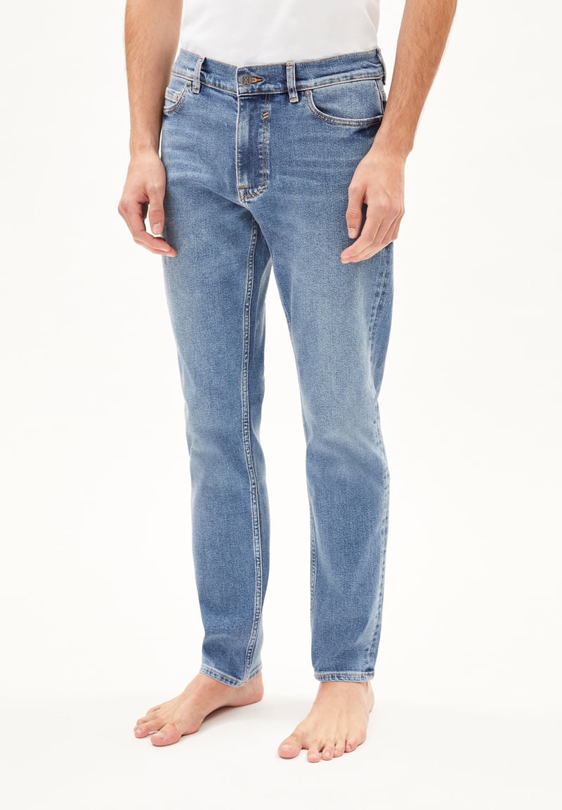 IAAN SLIM JEAN | light coast by ARMEDANGELS, 79% Cotton, 17% Lyocell, 3% Other, 1% Elastane