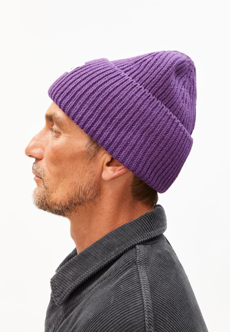 LELEAA BEANIE | orchid by ARMEDANGELS, 95% Cashmere, 5% Wool