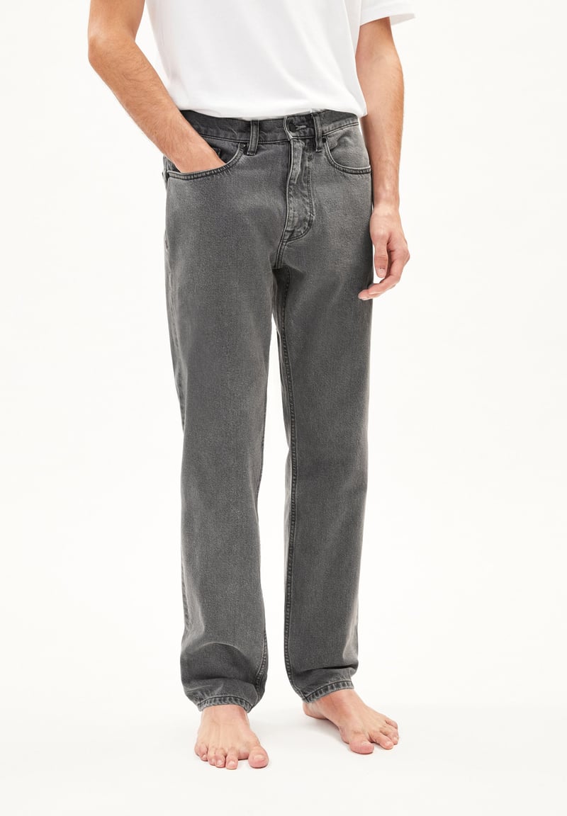 DYLAANO| smoky black by ARMEDANGELS, 100% Cotton