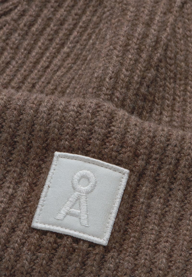 ICONIC Å WOOL BEANIE | claystone melange by ARMEDANGELS, 100% Wool