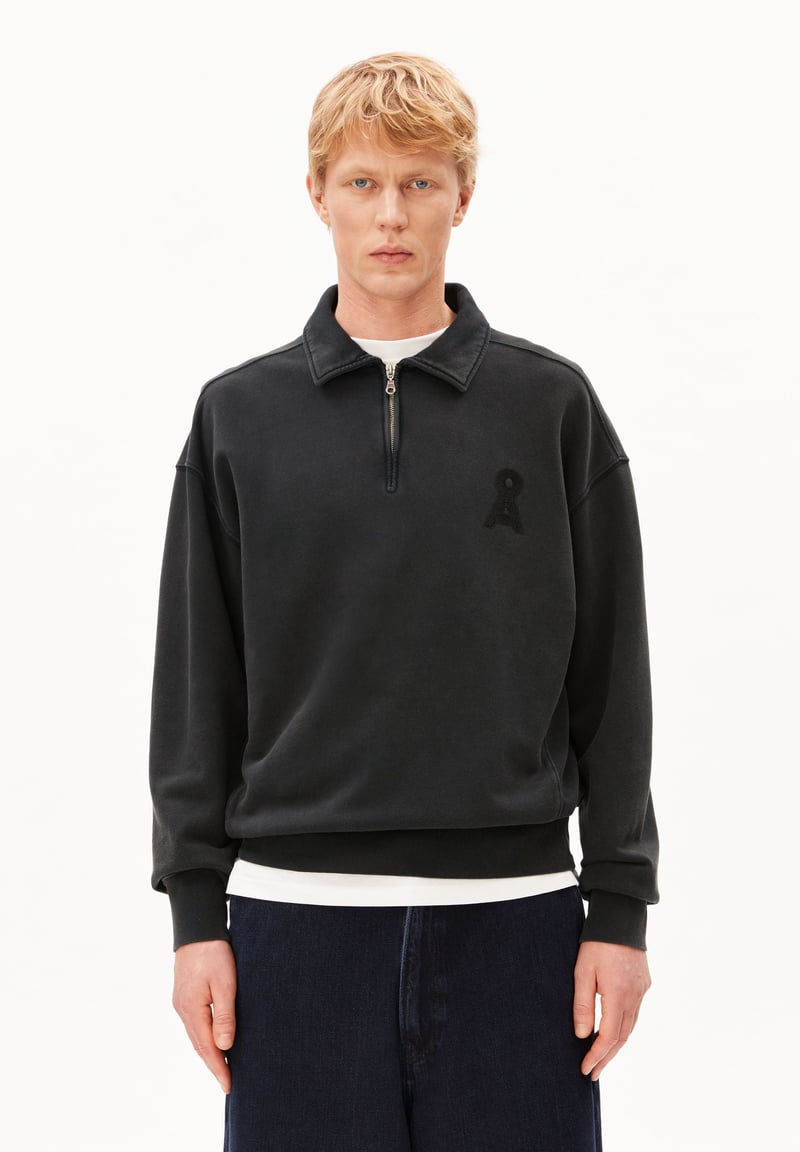 ICONIC Å GMT DYE ZIP TROYER | black washed by ARMEDANGELS, 100% Cotton