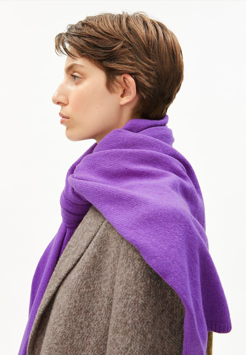 KATARINAA SCARF | orchid by ARMEDANGELS, 95% Cashmere, 5% Wool