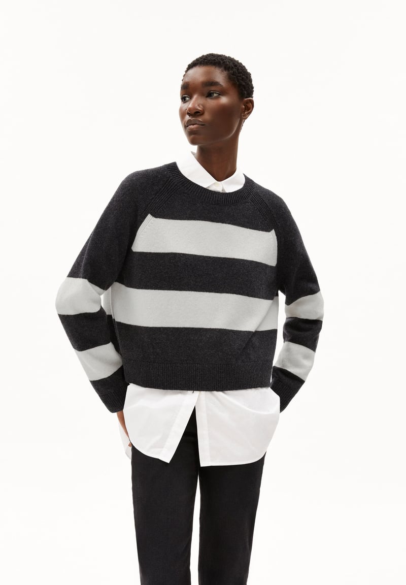 DILIRIAA STRIPES| steel melange-oatmilk by ARMEDANGELS, 100% Wool