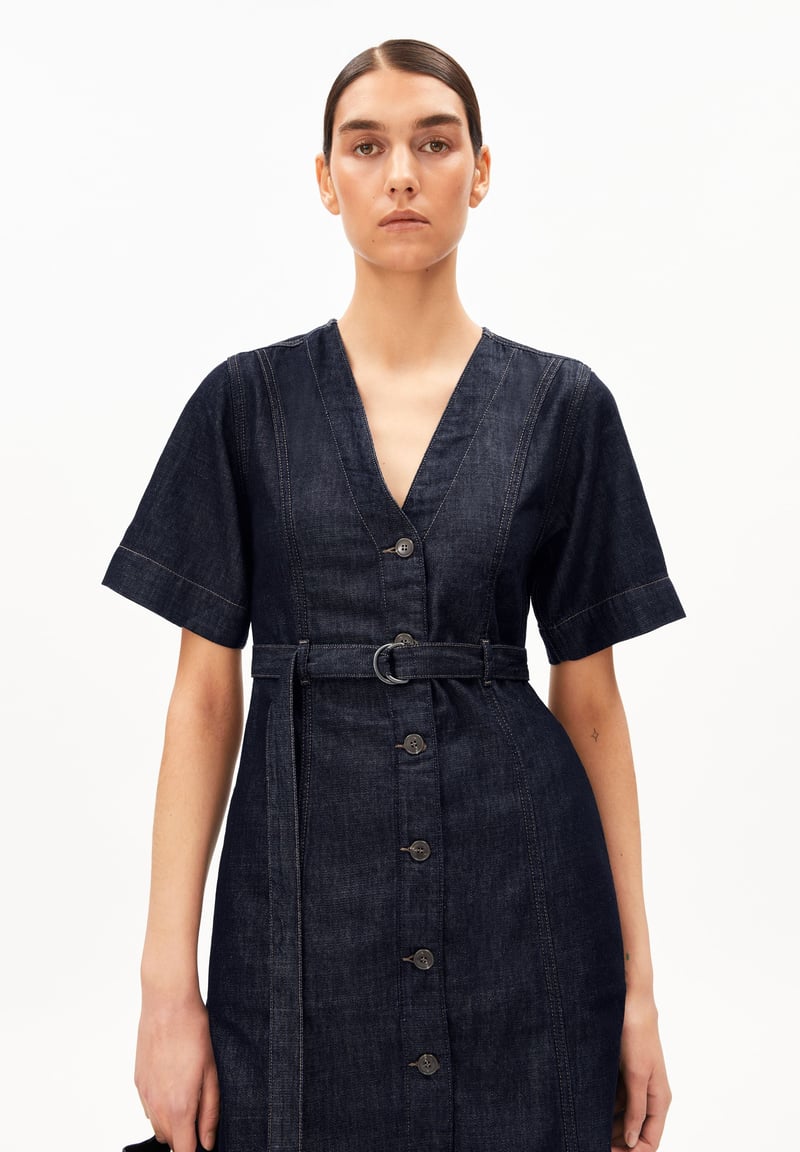 BELTED DENIM MIDI DRESS | rinse by ARMEDANGELS, 74% Cotton, 26% Lyocell