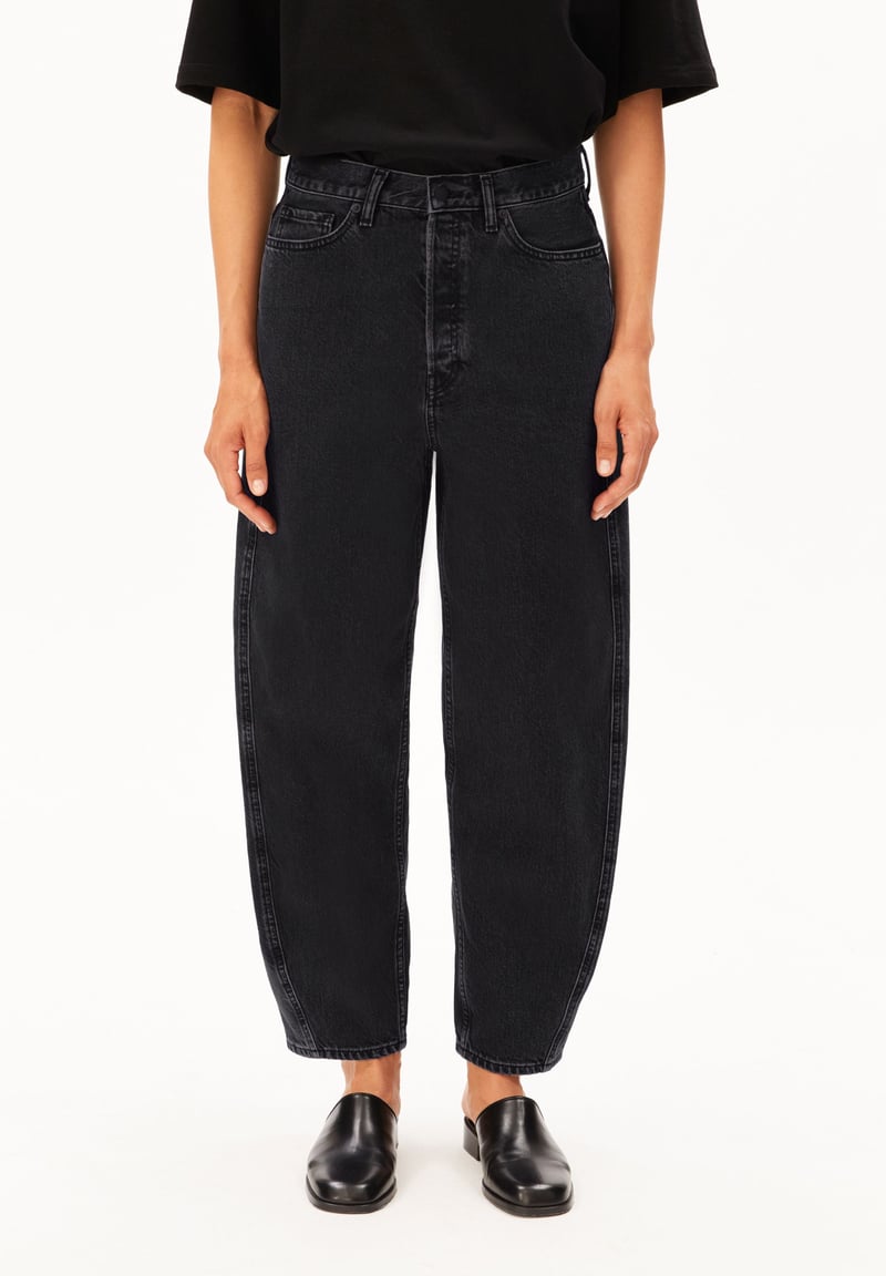 BAARLY HIGH WAIST BARREL JEAN | ebony black by ARMEDANGELS, 100% Cotton