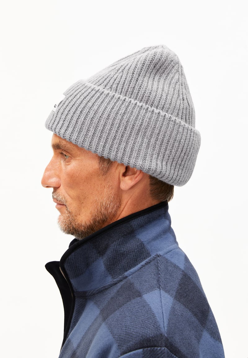 LELEAA BEANIE | silver melange by ARMEDANGELS, 95% Cashmere, 5% Wool