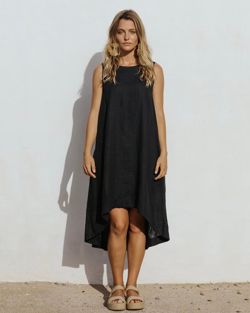 Royal TOSCANA linen dress in Black by MagicLinen, 100% Linen
