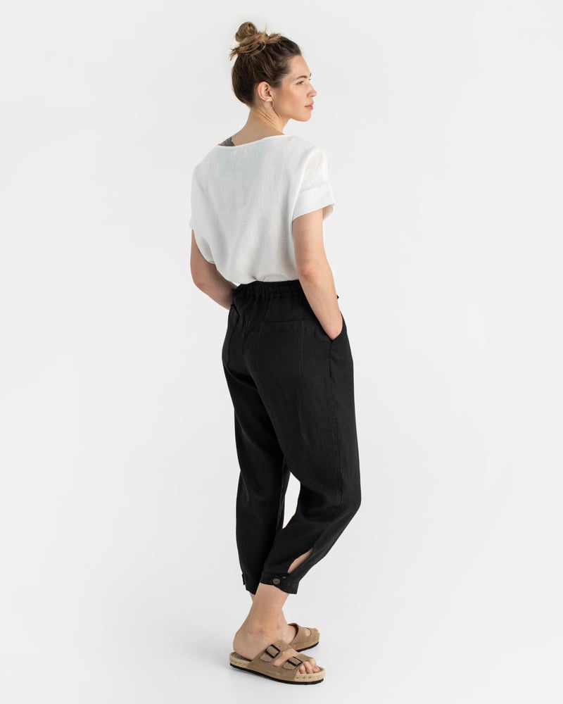 Tapered linen pants MONTAUK in Black by MagicLinen, 100% Linen