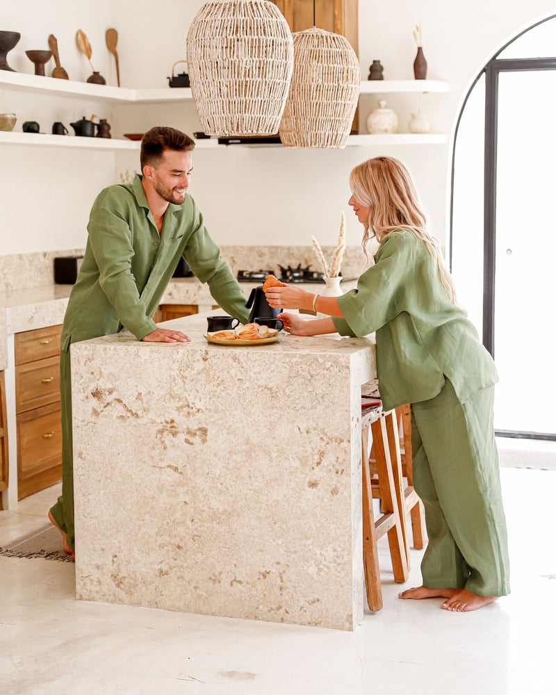 Linen pajama set AVEIRA in Forest green by MagicLinen, 100% Linen