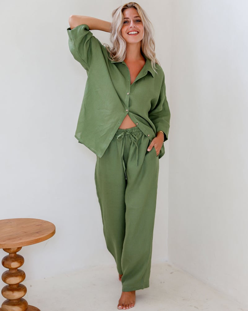 Linen pajama set AVEIRA in Forest green by MagicLinen, 100% Linen