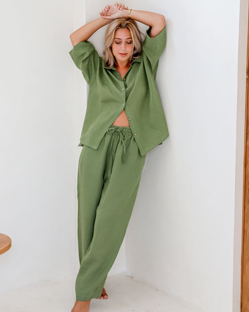 Linen pajama set AVEIRA in Forest green by MagicLinen, 100% Linen