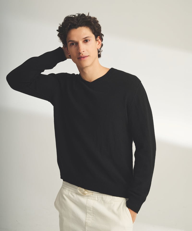 Lightweight Reversible Cashmere V-Neck Sweater by NAADAM, 100% Cashmere