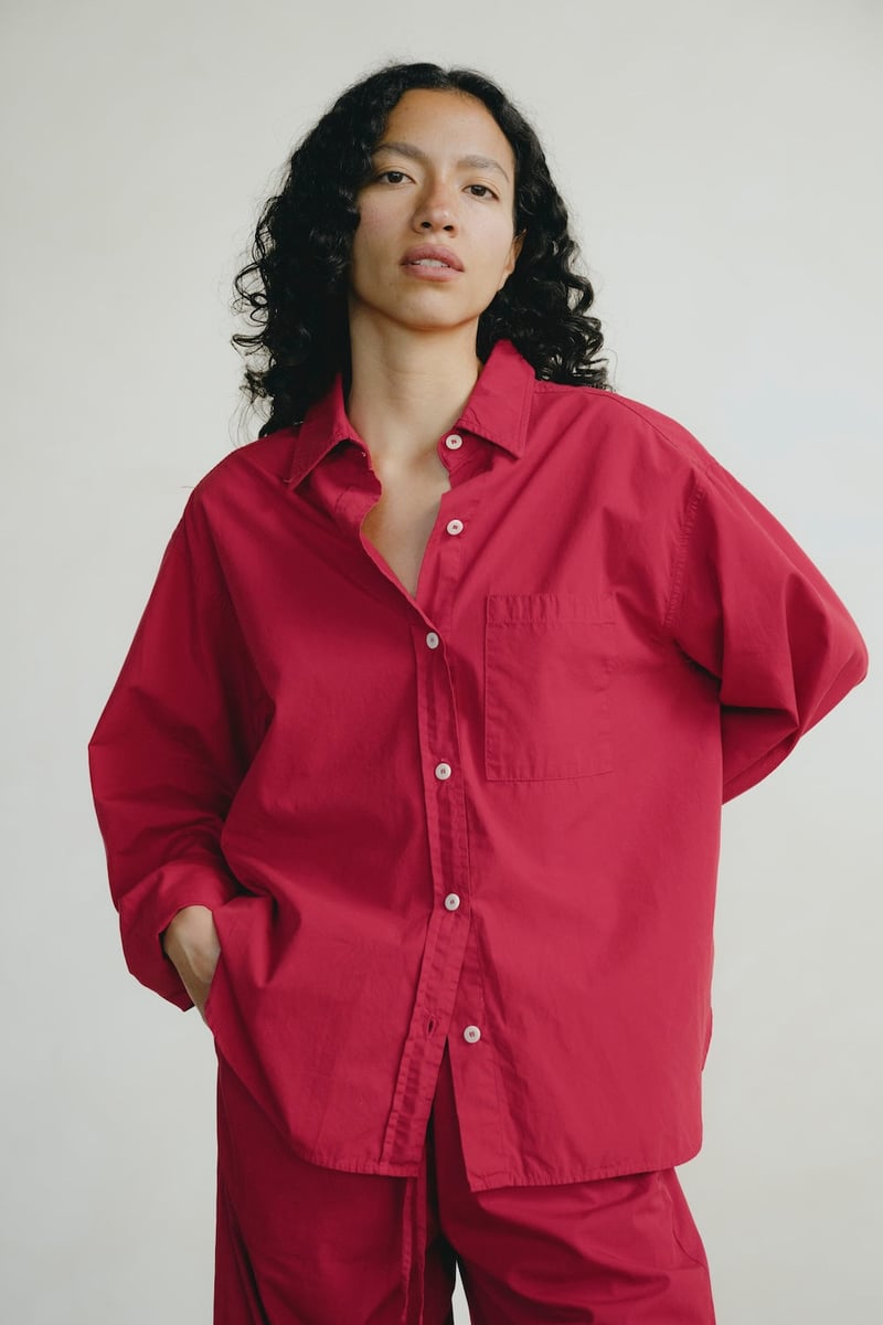 Marcie Shirt, Organic Poplin, Tomato by OZMA, 100% Cotton