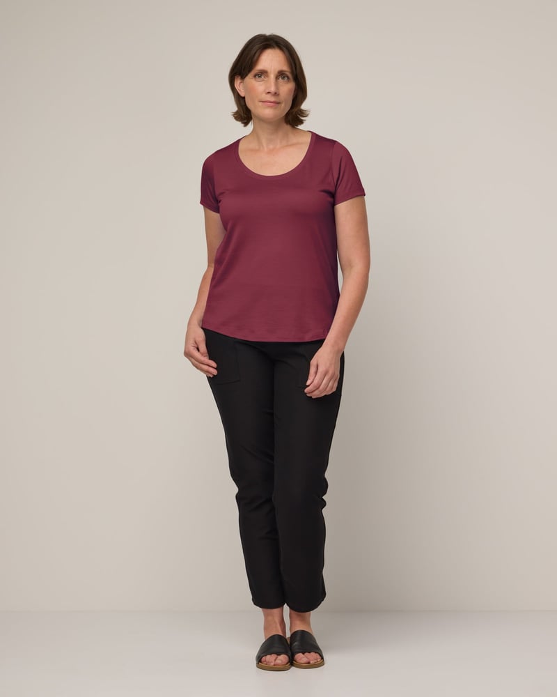 Stella Signature Scoop Neck Tee by Wool&, 78% Wool, 22% Nylon