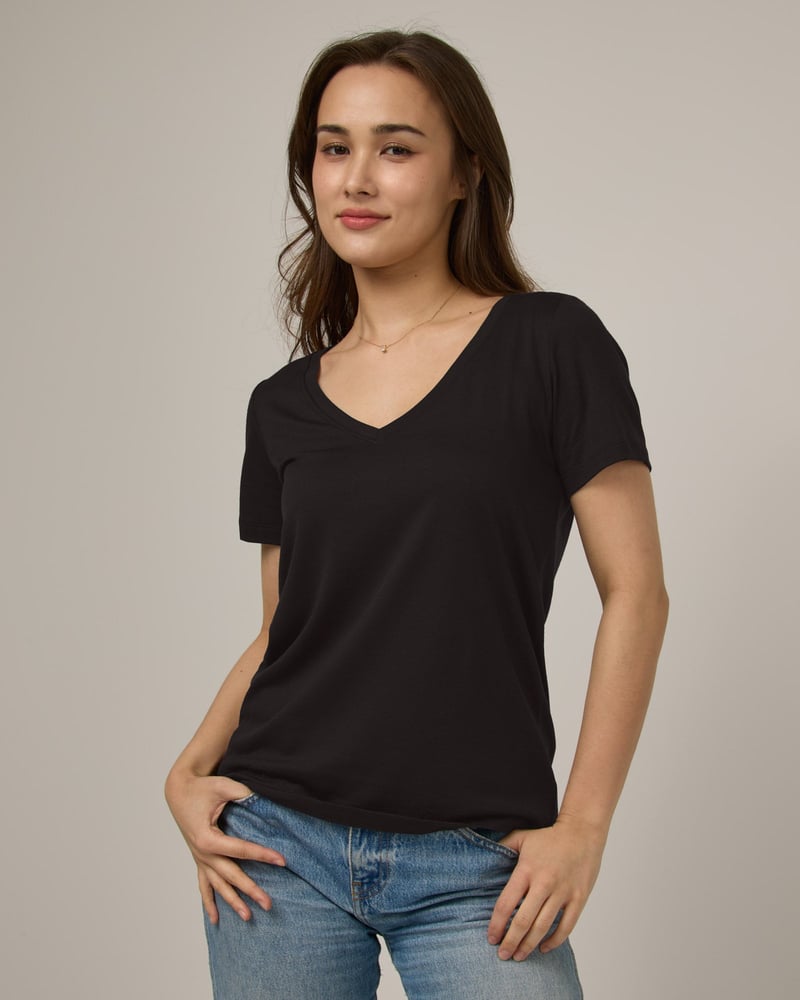 Morgan V-Neck Tee by Wool&, 78% Wool, 22% Nylon
