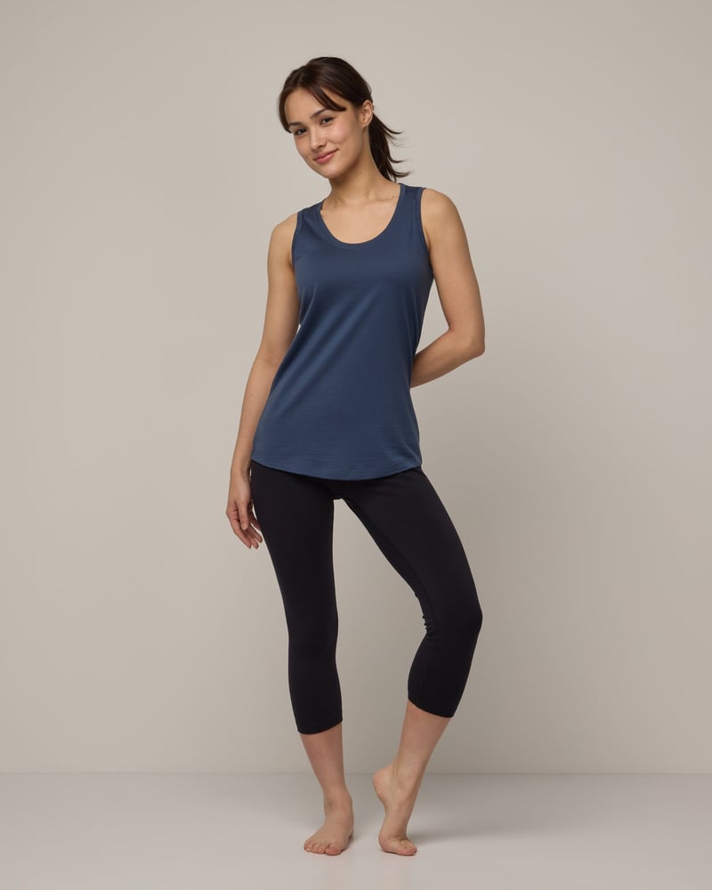 Summit Crop Legging by Wool&, 68% Wool, 22% Nylon, 10% Elastane